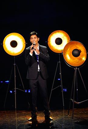 محمد عساف يوقع عقد فنّي بقيمة مليون دولار